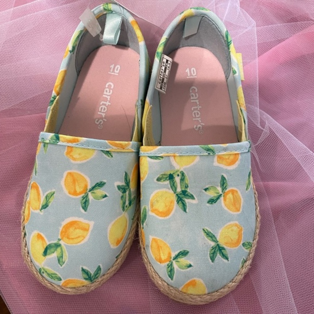 CARTERS lemon print espadrilles for your little gal🍋easy to slip on and off!!